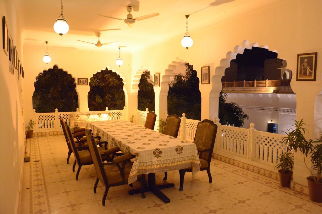 Heritage Khandwa Haveli Джайпур Екстер'єр фото